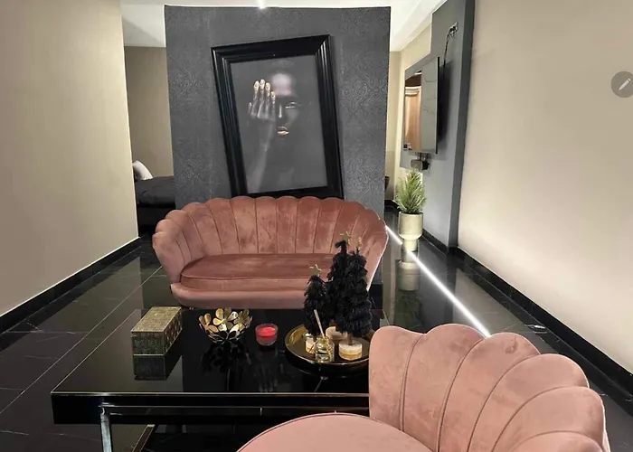 Glamour & Comfort Residence